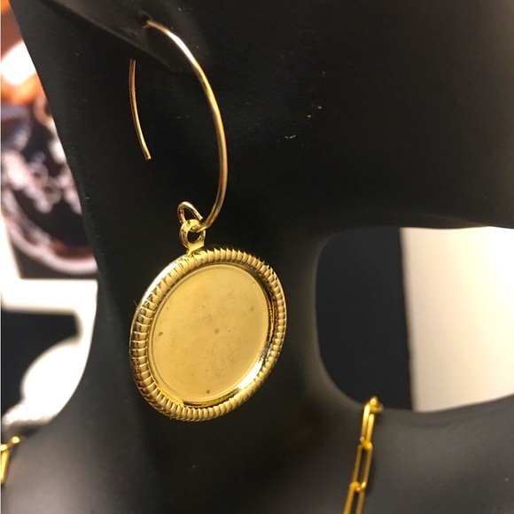Gold Medallion Earrings. - Picture 2 of 2